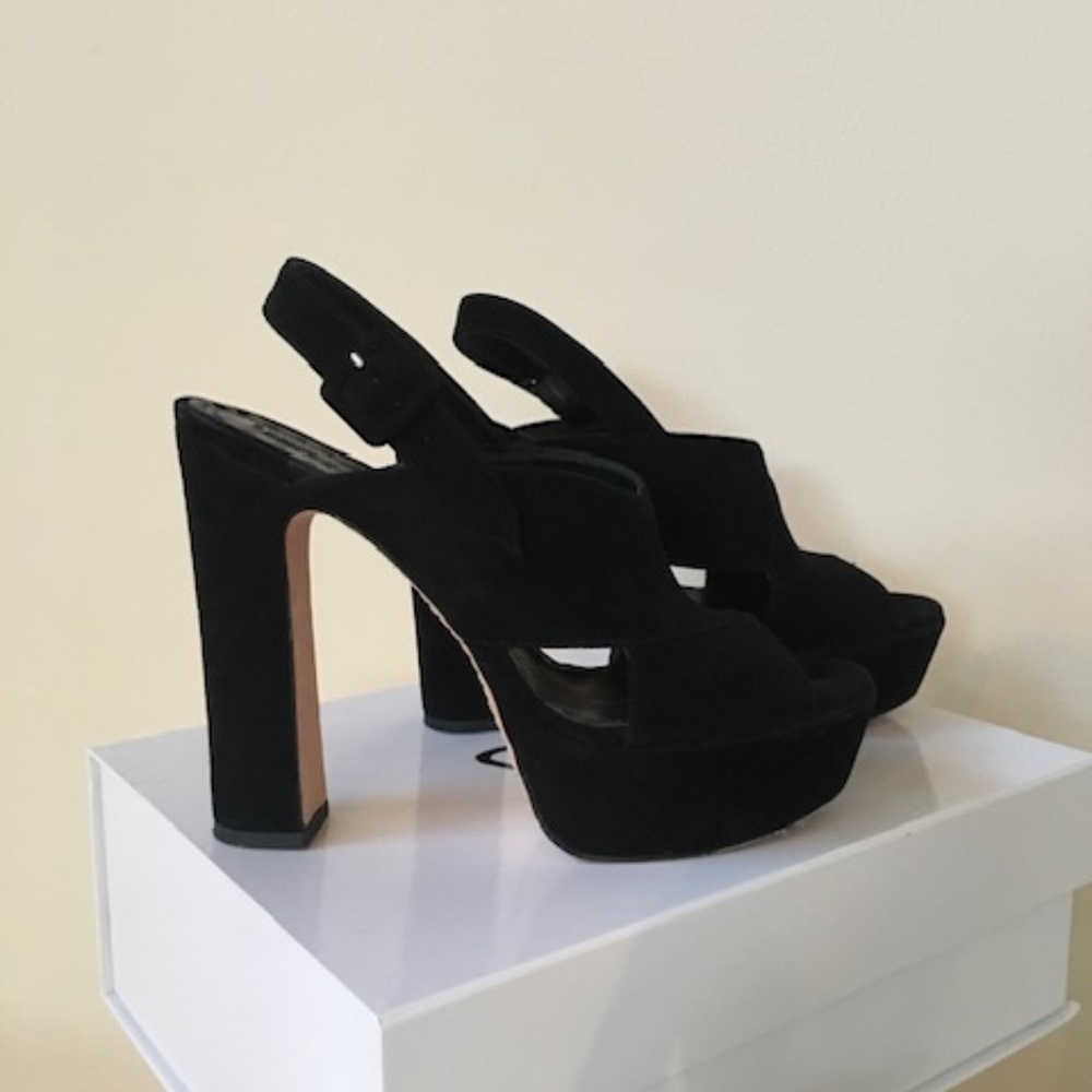 Alice + Olivia Larissa Black Suede Platforms sz 40